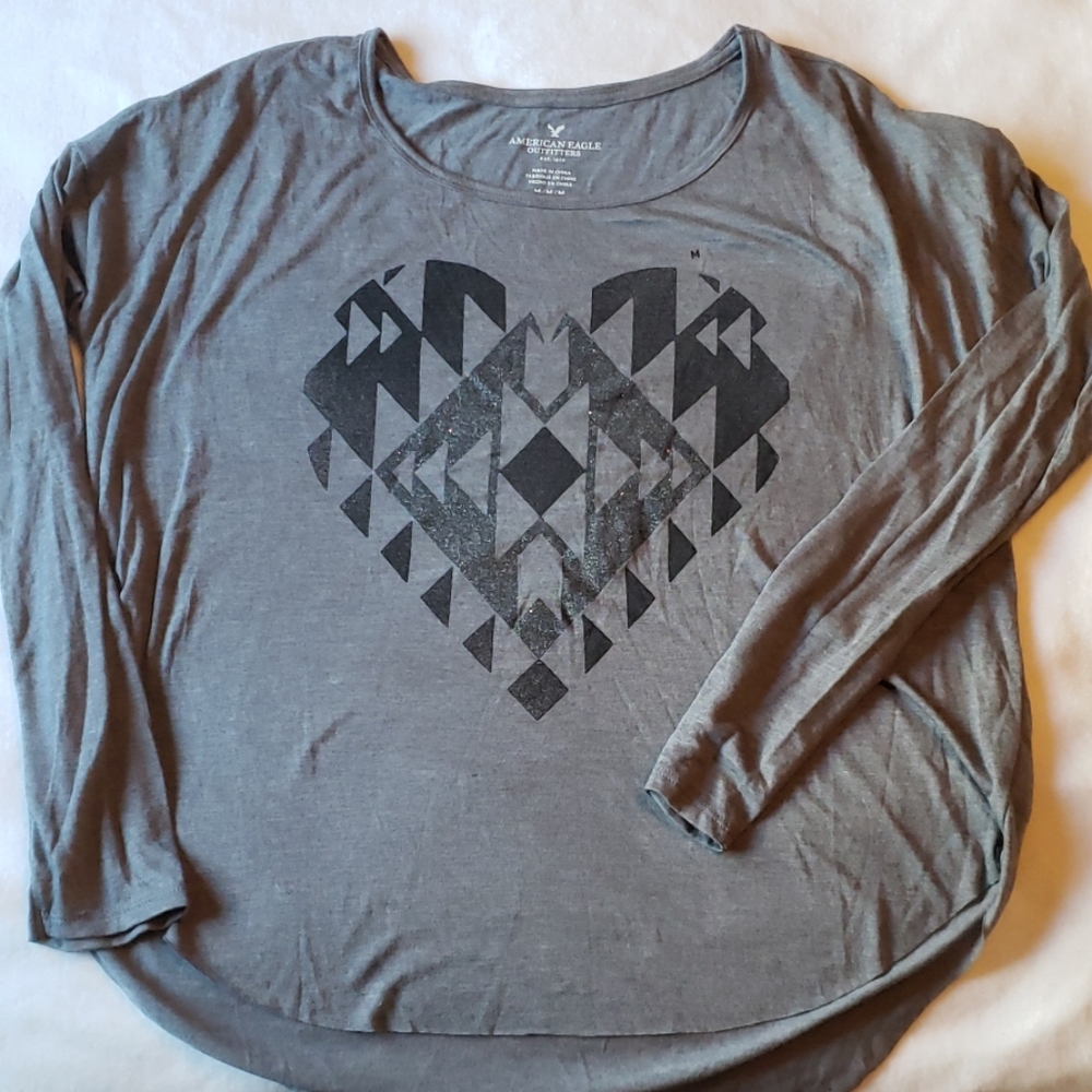 American Eagle long sleeve tee